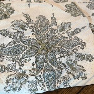 Pottery Barn King Duvet Cover with 3 Euro Shams